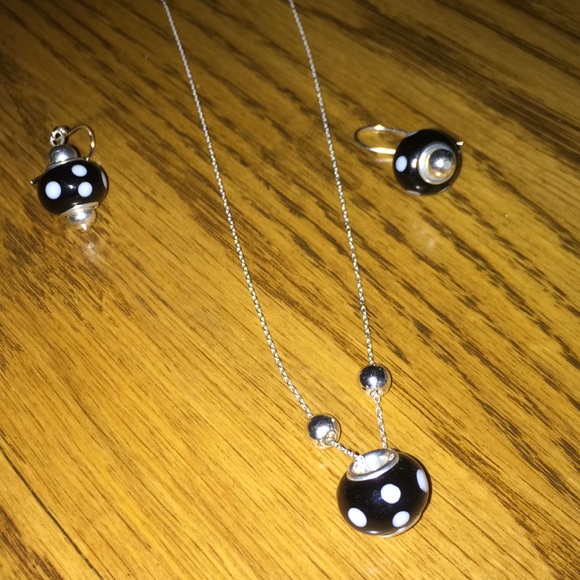 Murano Style Glass Bead Necklace & Earrings Set - Picture 6 of 8